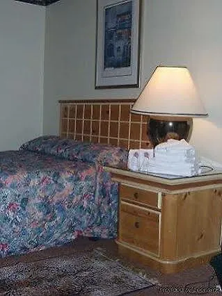 Villa Hotel Arena Palace Montreal